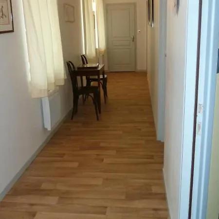 Maison Bourbonnaise Renovee Avec Terrasse, Wifi Et Parking - Fr-1-489-107 Landhaus Monétay-sur-Loire
