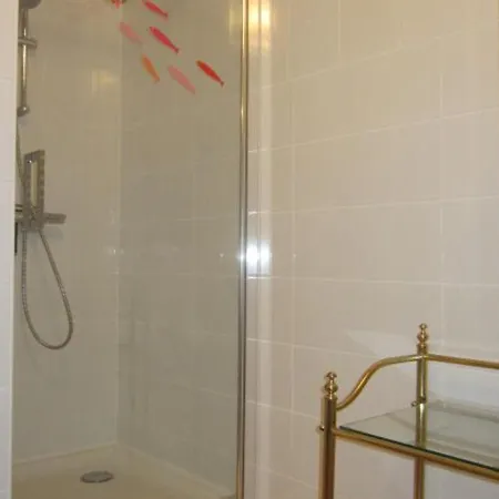 Holiday home Maison Bourbonnaise, Confort, Nature, Pmr, Proche Loire Et Parcs, 3 Avec Salles De Bain - Fr-1-489-107 *